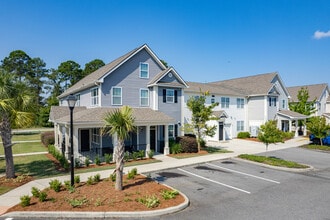 Basswood Landing Apartments in Savannah, GA - Foto de edificio - Building Photo