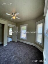 439 Carrier St NE in Grand Rapids, MI - Building Photo - Building Photo