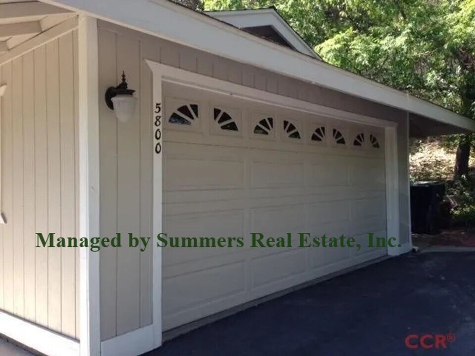 5800 Encino Ave in Atascadero, CA - Building Photo
