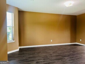4180 W Stubbs Rd in College Park, GA - Building Photo - Building Photo