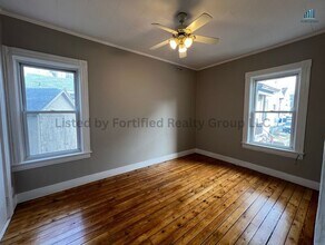 19 Malvey St in Fall River, MA - Building Photo - Building Photo