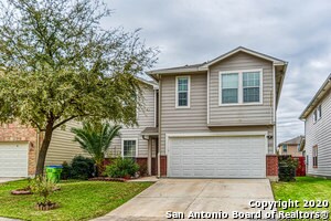 2727 Thunder Gulch in San Antonio, TX - Building Photo - Building Photo