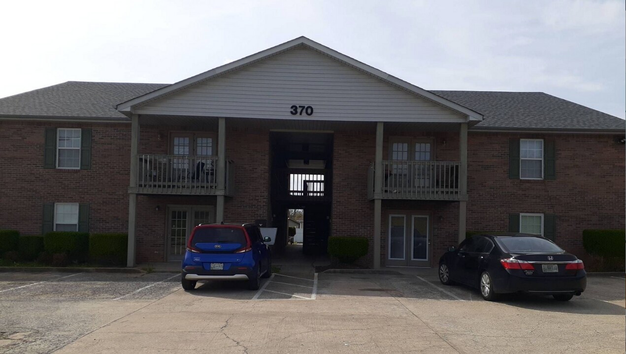 370 Jack Miller Blvd-Unit -Unit D in Clarksville, TN - Building Photo
