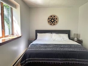 17 Page St, Unit 1 in Brunswick, ME - Building Photo - Building Photo