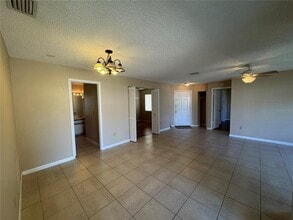 50 Lake Forest Pl in Palm Coast, FL - Building Photo - Building Photo