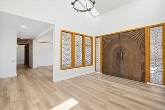 16347 Mandalay Dr in Los Angeles, CA - Building Photo - Building Photo