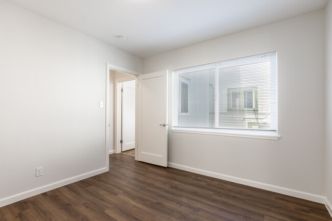 Oak Grove - 450 28th St. in Oakland, CA - Foto de edificio - Interior Photo