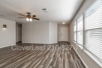 1116 Stone Branch in New Braunfels, TX - Building Photo - Building Photo