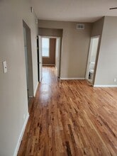 2206 E 84th St, Unit 2 in Chicago, IL - Building Photo - Building Photo