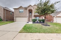 304 Noel Dr in McKinney, TX - Foto de edificio - Building Photo