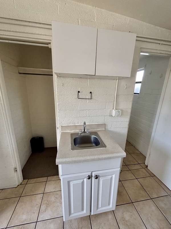 1643 S State St in Orem, UT - Building Photo - Building Photo