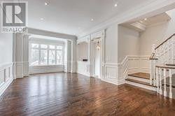 330 Elm Rd in Toronto, ON - Building Photo - Building Photo