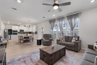 3600 Carinaro Lp in Round Rock, TX - Building Photo - Building Photo