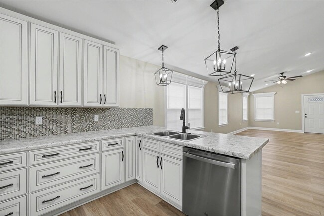 28 Sudai St in Crawfordville, FL - Building Photo - Building Photo