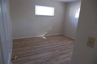 8056 30th Ave N in St. Petersburg, FL - Building Photo - Building Photo