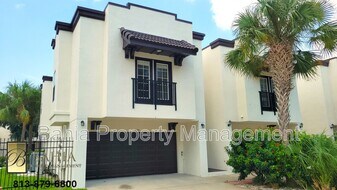 3633 W Everett Ave in Tampa, FL - Building Photo