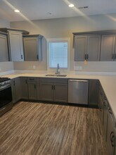 2422 13th St in Silvis, IL - Building Photo - Building Photo