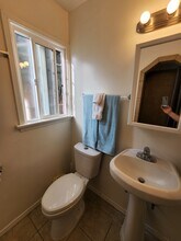 5825 Venice Blvd, Unit 1 in Los Angeles, CA - Building Photo - Building Photo
