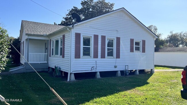 241 Henry St in Lafayette, LA - Building Photo - Building Photo