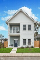 2118 Pleasant St in Indianapolis, IN - Building Photo