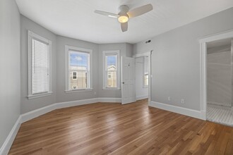 633 E 7th St, Unit 3 in Boston, MA - Building Photo - Building Photo