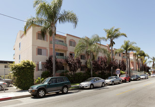 Beethoven Garden Apartments in Los Angeles, CA - Building Photo - Building Photo