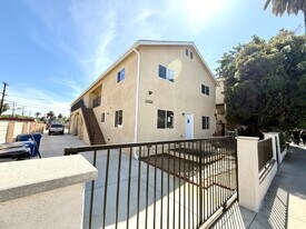 14606 Gilmore St, Unit 3 in Los Angeles, CA - Building Photo