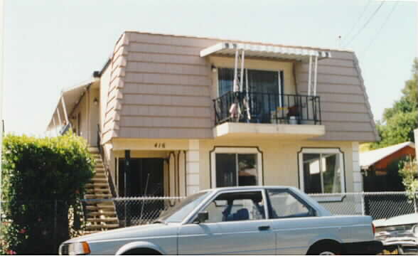 416 Jackson Ave in Redwood City, CA - Building Photo - Building Photo