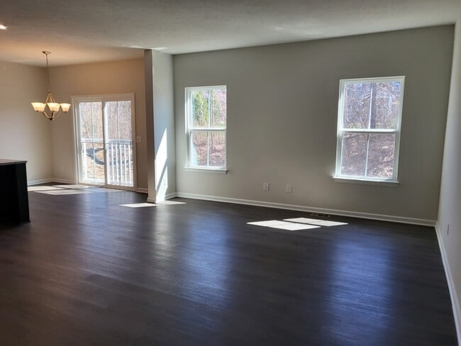 40 Pine Ave in Peninsula, OH - Building Photo - Building Photo