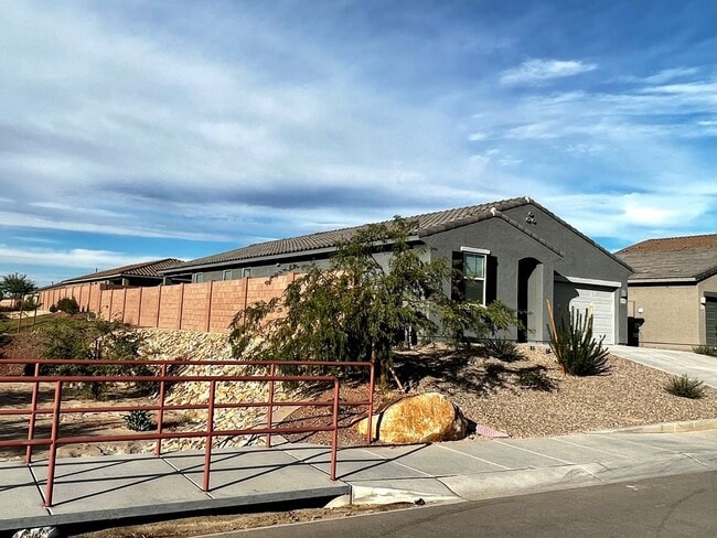 12132 W Charismatic Dr in Marana, AZ - Building Photo - Building Photo