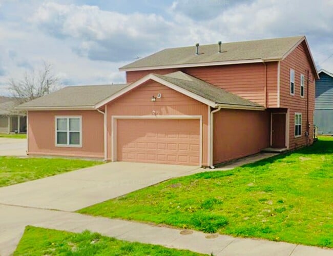 property at 2755 S Glenview Ave