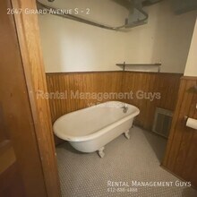 2647 Girard Ave S in Minneapolis, MN - Building Photo - Building Photo