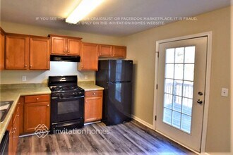 22 Sundance Dr in Douglasville, GA - Foto de edificio - Building Photo