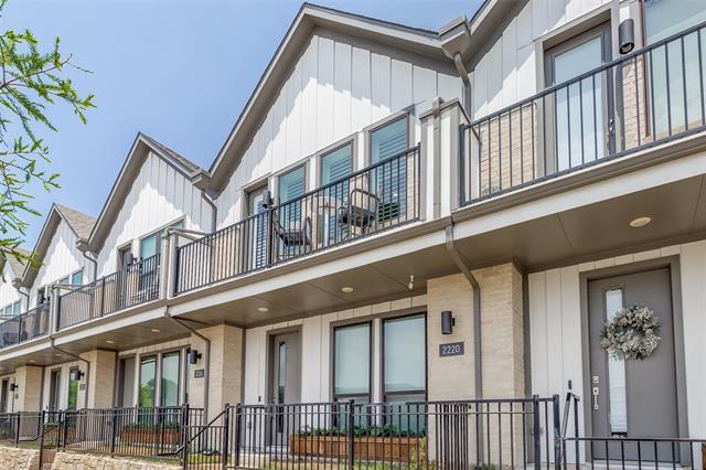 property at 2220 Rook Dr