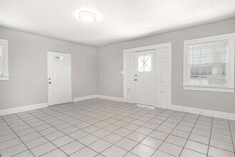 4733 Yosemite Blvd in Modesto, CA - Building Photo - Building Photo