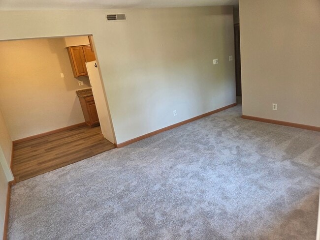 property at 1300 W Jeth Ct