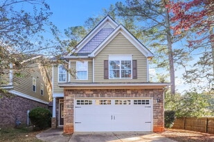 12 Preserve Dr in Newnan, GA - Building Photo