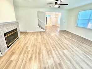 738 Walnut Woods Cove N in Memphis, TN - Building Photo - Building Photo