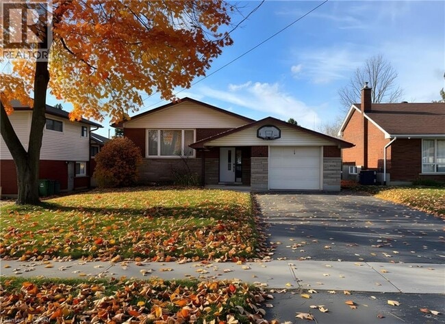 property at 5 Fisher Crescent