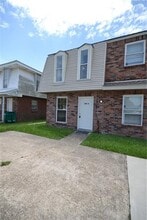 205 Belle Terre Blvd in La Place, LA - Building Photo - Building Photo