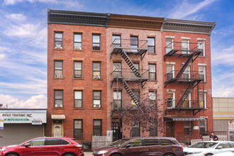 168 35th St in Brooklyn, NY - Foto de edificio - Building Photo