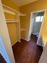 1941 Wilcox Ave, Unit 12 in Los Angeles, CA - Building Photo - Building Photo