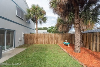 504 Adams Ave in Cape Canaveral, FL - Building Photo - Building Photo