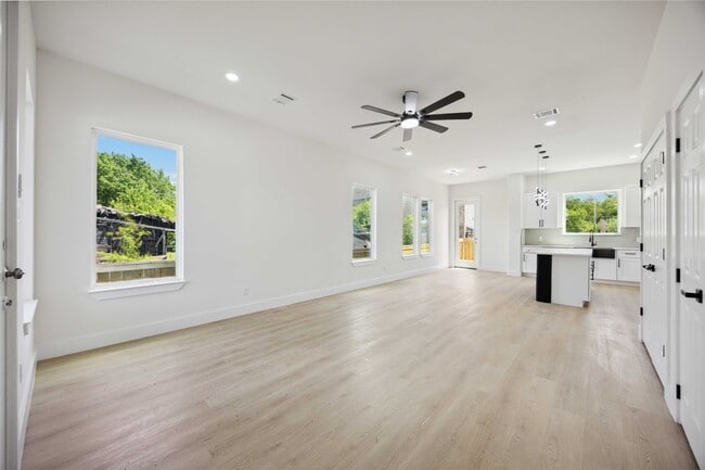 property at 3212 Retta St