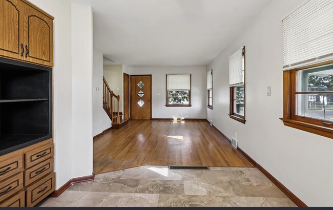 2780 Cory Ave in Akron, OH - Building Photo - Building Photo