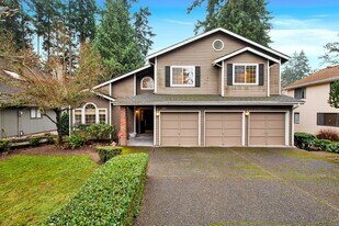 23011 NE 14th St in Sammamish, WA - Building Photo