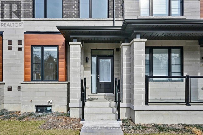 42 Carole Bell Wy in Markham, ON - Building Photo - Building Photo