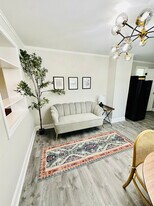 231 Rogers Ave in Greenville, SC - Building Photo