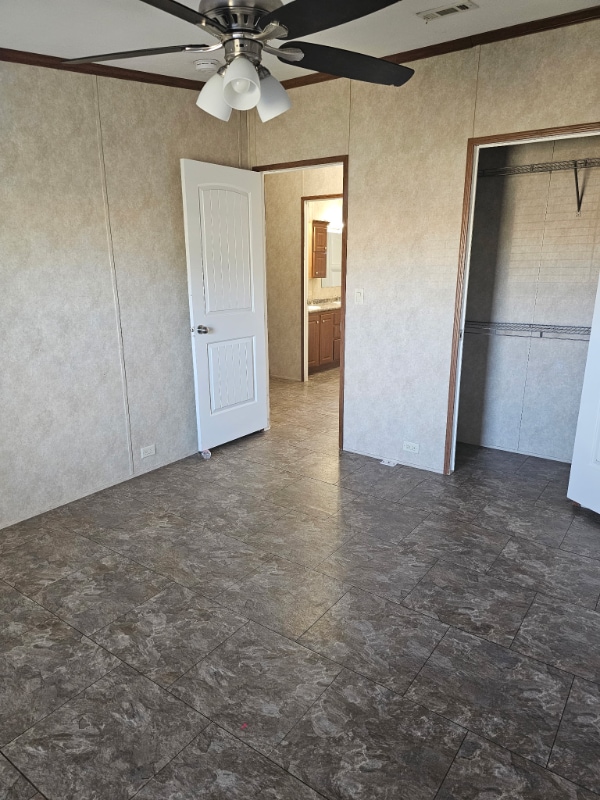 1 Address given for showing in San Angelo, TX - Foto de edificio - Building Photo