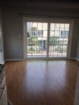 29 Hurricane St, Unit #3 in Marina Del Rey, CA - Building Photo